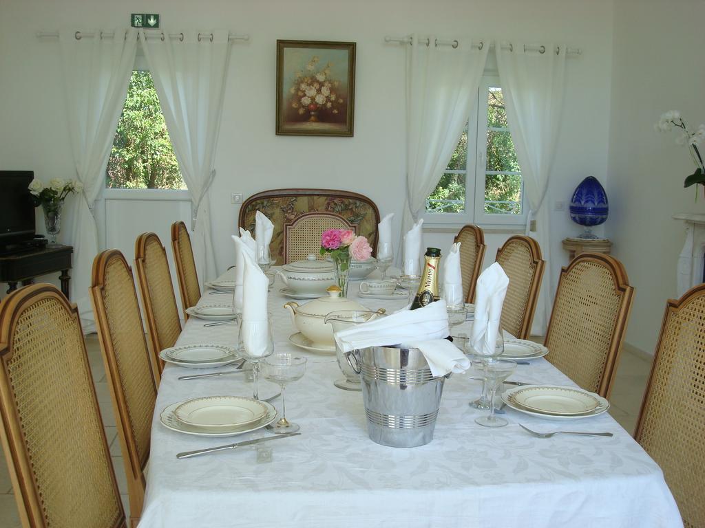 מלון Château-Salins Domaine De Lardoisiere מראה חיצוני תמונה
